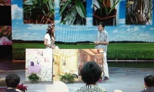 20140803《养生堂》视频和笔记:王凤岐讲玫瑰花的功效,居家养花种菜注意事项
